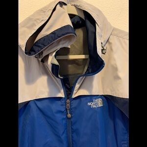 The North Face Mens Tri-Color Full Zip NylonJacket​​​​​​​​​​​​​​​​​​​​
